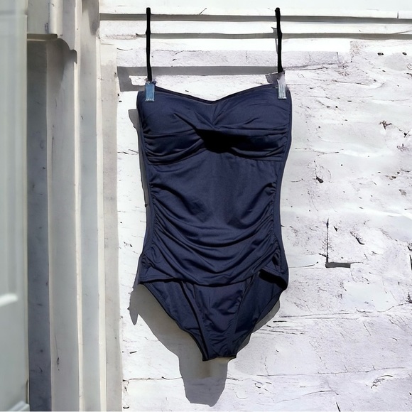 🌻NEW (w/tags!) Anne Cole Navy Blue Twist Front 1-Piece Swimsuit Size 6 - Picture 2 of 9